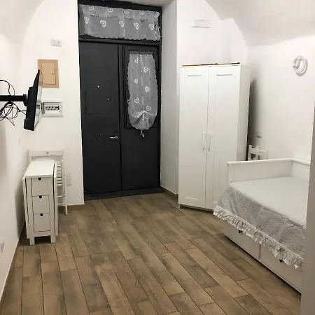 Brancaccio's House בית הארחה 4*